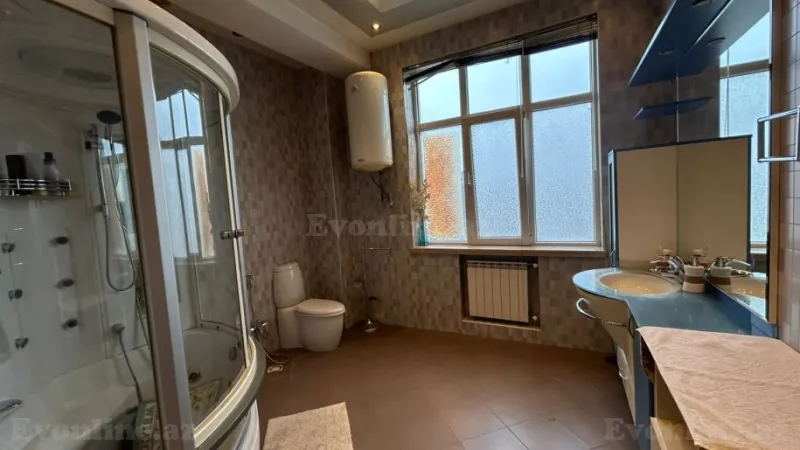 Satılır 4 otaqlı Mənzil Yeni tikili 175 m² Nizami m. - şəkil 6