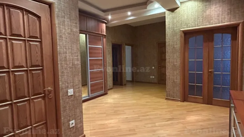 Satılır 4 otaqlı Mənzil Yeni tikili 175 m² Nizami m. - şəkil 11