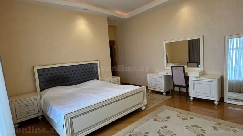 Satılır 4 otaqlı Mənzil Yeni tikili 175 m² Nizami m. - şəkil 24