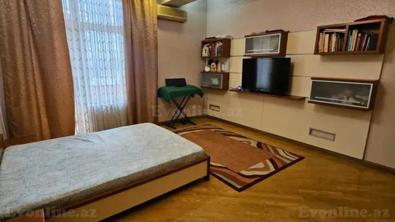 Satılır 4 otaqlı Mənzil Yeni tikili 175 m² Nizami m. - şəkil 27