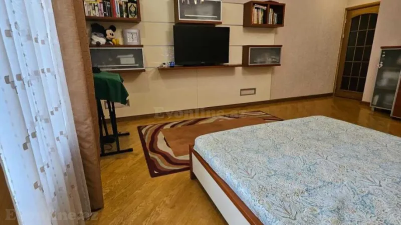 Satılır 4 otaqlı Mənzil Yeni tikili 175 m² Nizami m. - şəkil 28