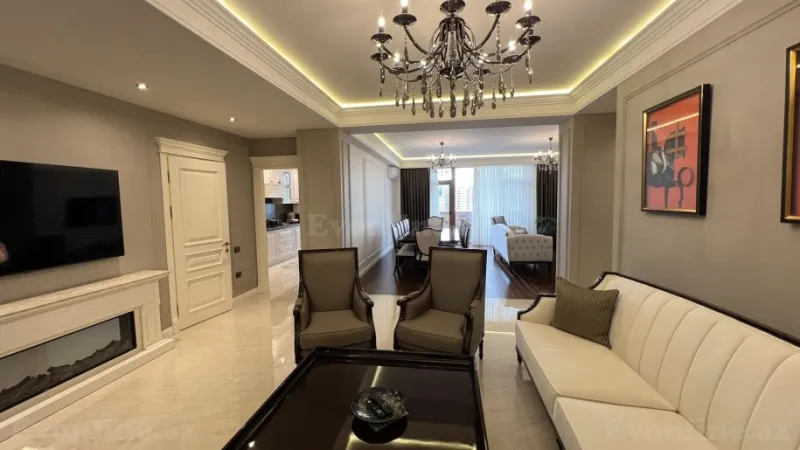 Satılır 4 otaqlı Mənzil Yeni tikili 190 m² 28 May m. - şəkil 6