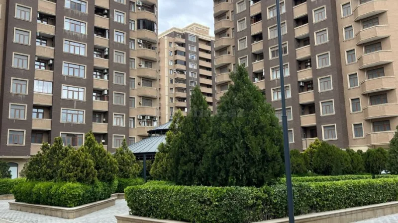 Satılır 4 otaqlı Mənzil Yeni tikili 190 m² 28 May m. - şəkil 13