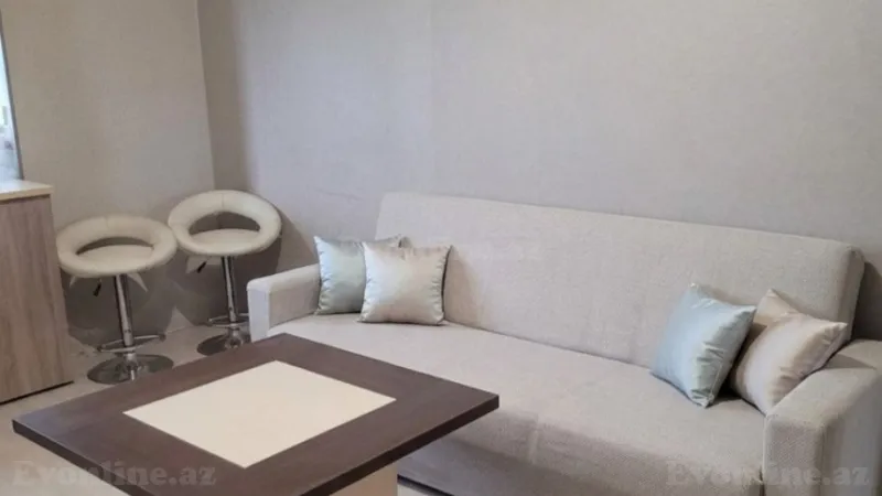 Satılır 2 otaqlı Mənzil Yeni tikili 50 m² Massiv D