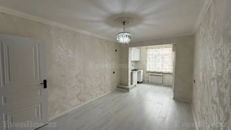 Satılır 2 otaqlı Mənzil Köhnə tikili 40 m² 8-ci kilometr