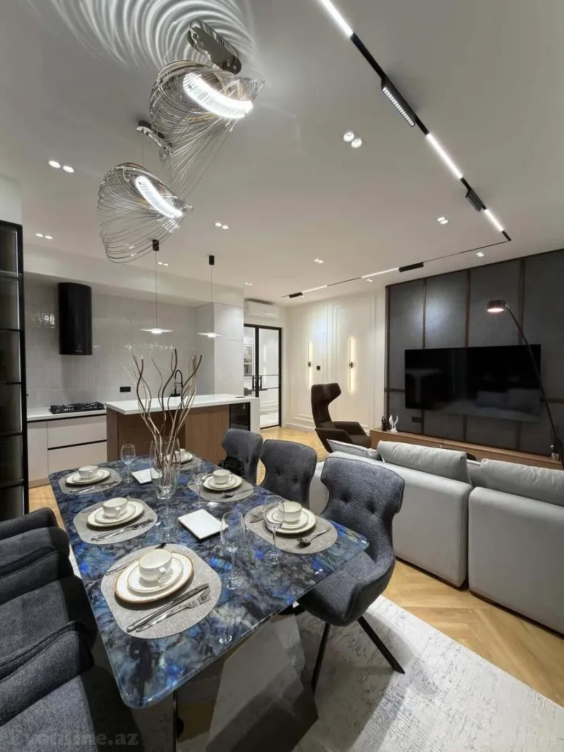 Kirayə verilir 2 otaqlı Mənzil Yeni tikili 70 m² Xətai m. - şəkil 3