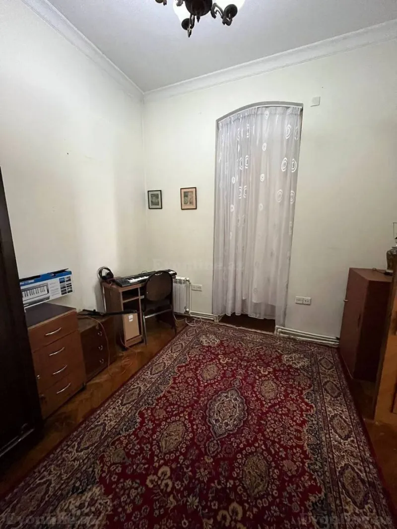 Satılır 5 otaqlı Mənzil Köhnə tikili 170 m² Sahil m. - şəkil 23