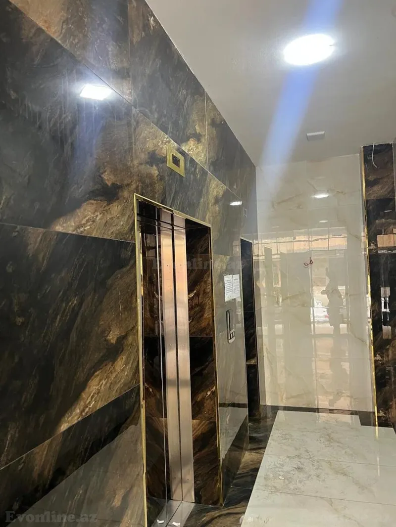 Satılır 3 otaqlı Mənzil Yeni tikili 140 m² 8-ci mikrorayon - şəkil 16