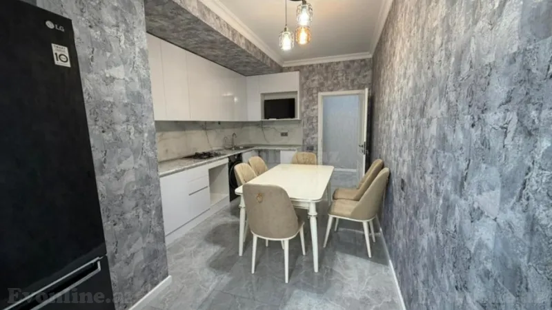 Kirayə verilir 2 otaqlı Mənzil Yeni tikili 75 m² Xətai m. - şəkil 14