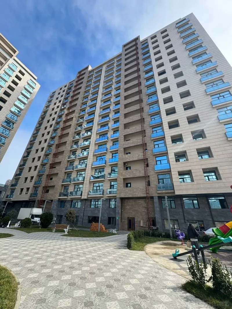 Satılır 2 otaqlı Mənzil Yeni tikili 67 m² 28 May m.