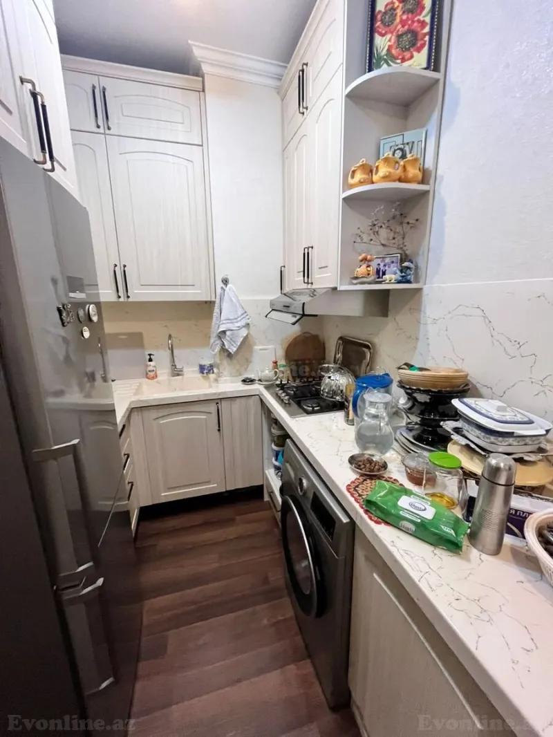 Satılır 2 otaqlı Mənzil Yeni tikili 50 m² Yasamal - şəkil 6