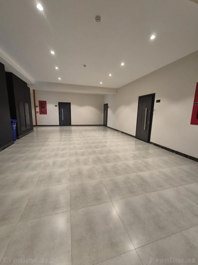 Satılır 4 otaqlı Mənzil Yeni tikili 175 m² Koroğlu m. - şəkil 5