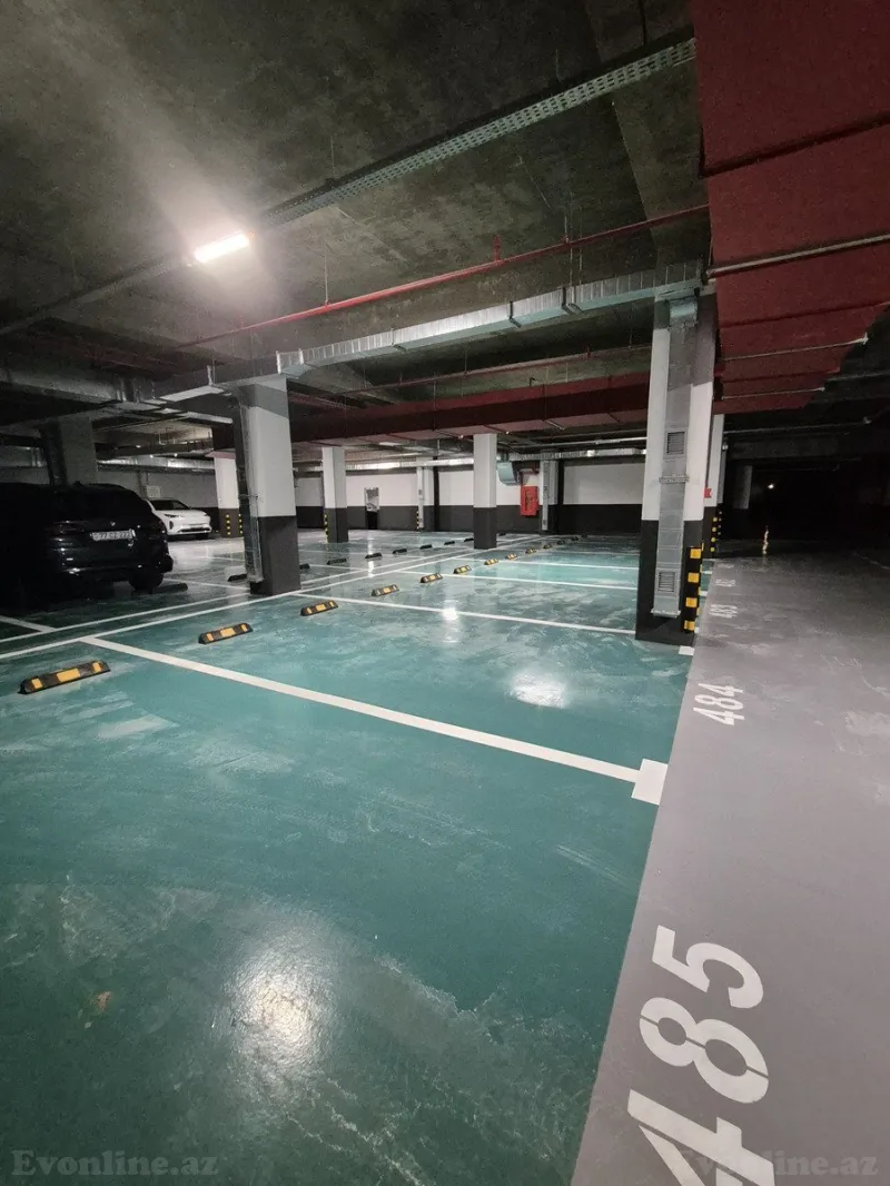 Satılır 4 otaqlı Mənzil Yeni tikili 175 m² Koroğlu m. - şəkil 7