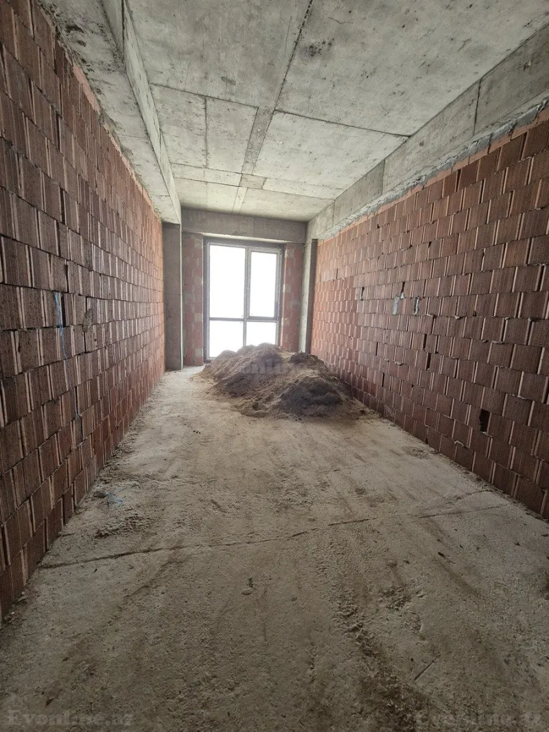 Satılır 4 otaqlı Mənzil Yeni tikili 175 m² Koroğlu m. - şəkil 8