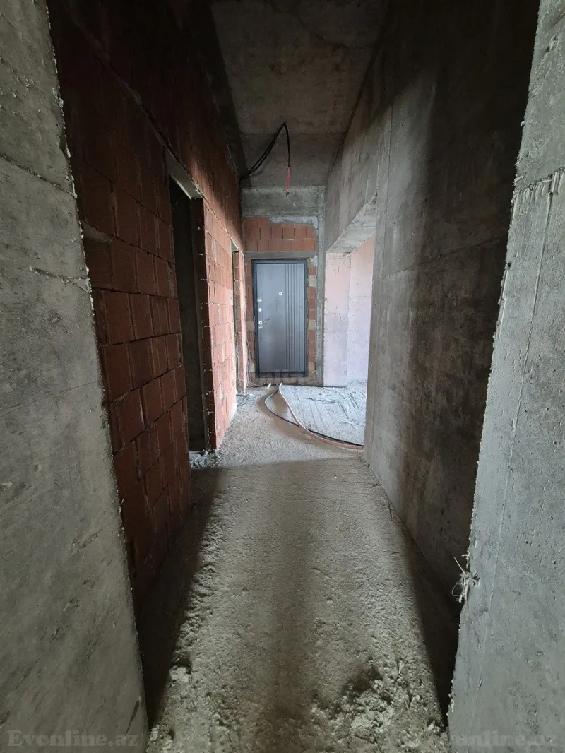 Satılır 4 otaqlı Mənzil Yeni tikili 175 m² Koroğlu m. - şəkil 11