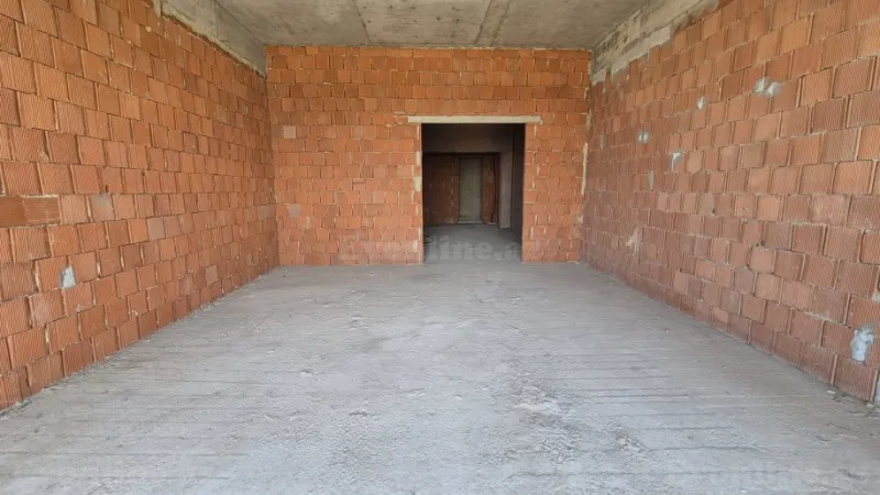 Satılır 4 otaqlı Mənzil Yeni tikili 175 m² Koroğlu m. - şəkil 23