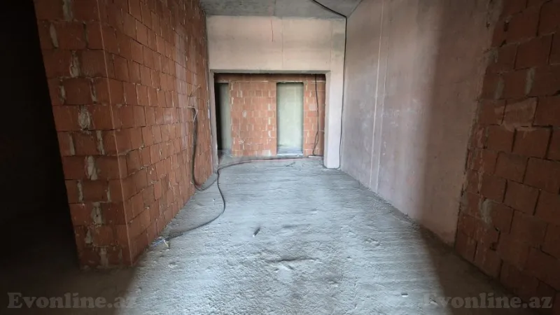 Satılır 4 otaqlı Mənzil Yeni tikili 175 m² Koroğlu m. - şəkil 25