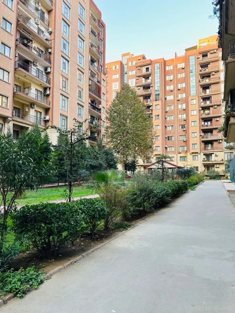 Satılır 3 otaqlı Mənzil Yeni tikili 163 m² Gənclik m.