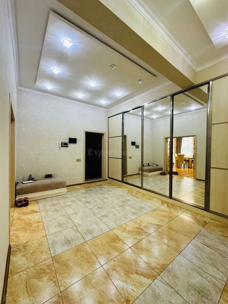 Satılır 3 otaqlı Mənzil Yeni tikili 163 m² Gənclik m. - şəkil 18