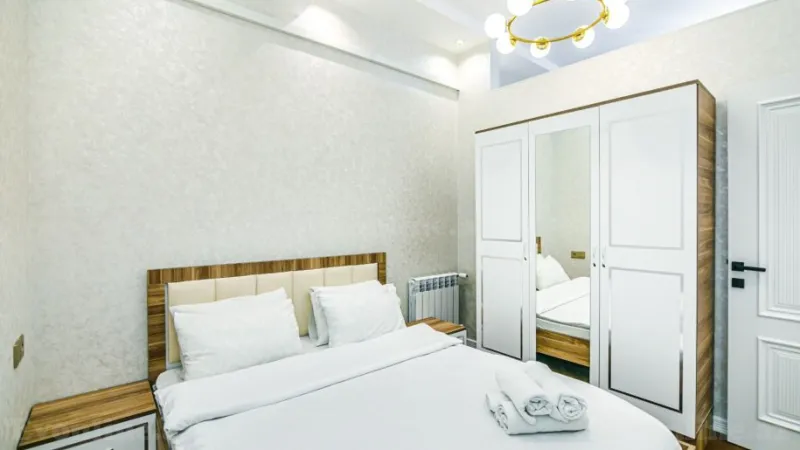 Kirayə verilir 4 otaqlı Mənzil Yeni tikili 145 m² Xətai r. - şəkil 6