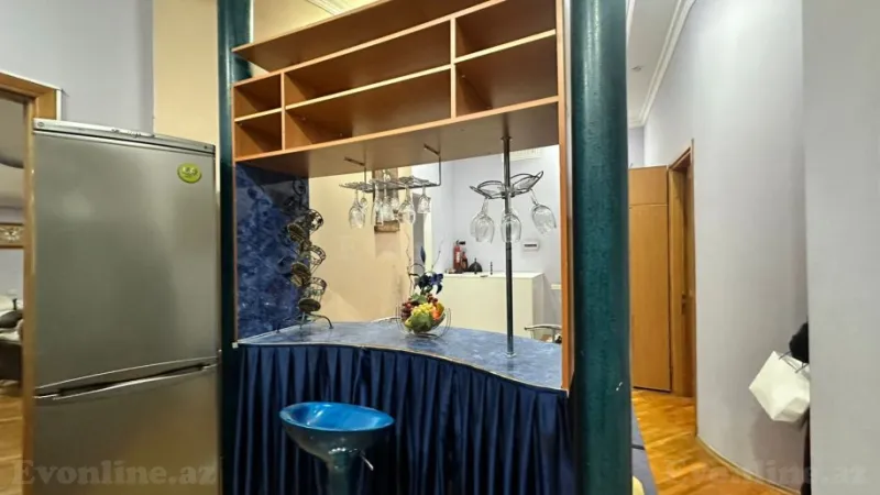 Kirayə verilir 3 otaqlı Mənzil Yeni tikili 130 m² Nizami m. - şəkil 6