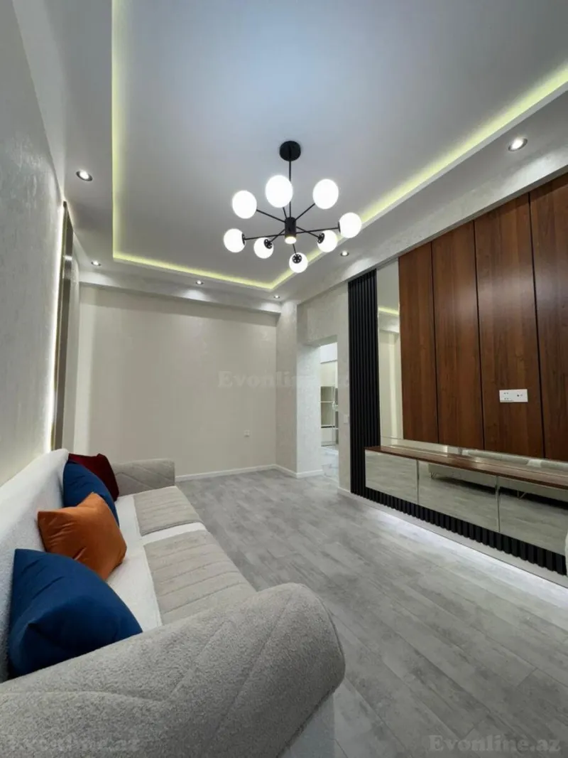 Satılır 2 otaqlı Mənzil Yeni tikili 70 m² Qara Qarayev m. - şəkil 3