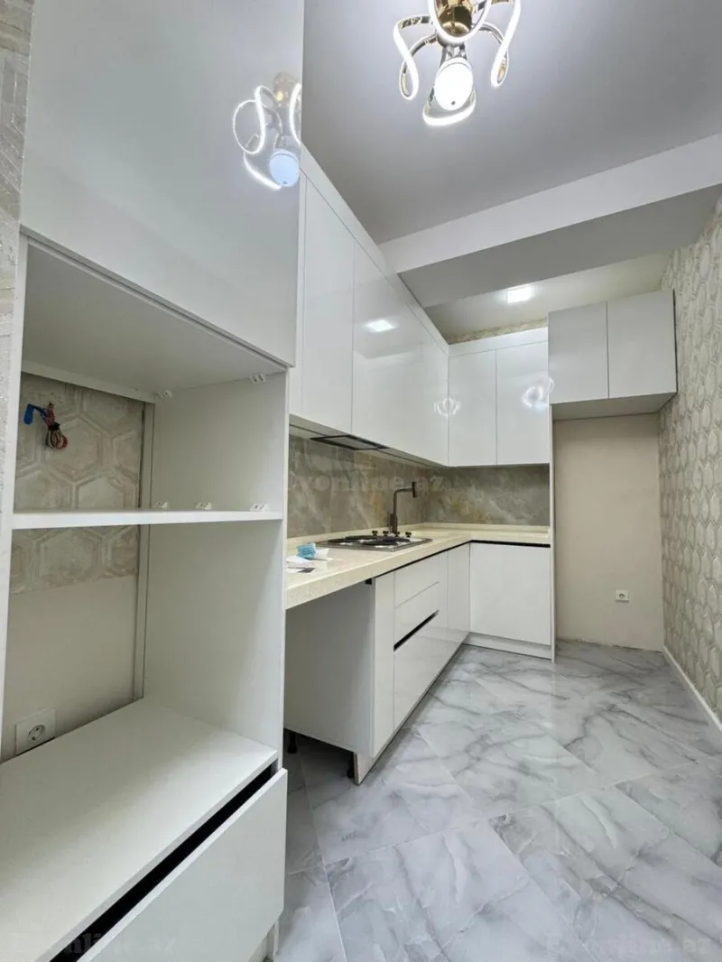 Satılır 2 otaqlı Mənzil Yeni tikili 70 m² Qara Qarayev m. - şəkil 8