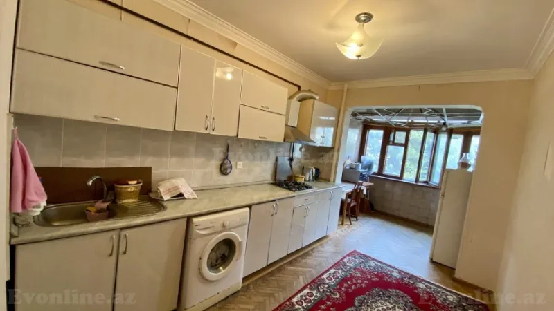 Satılır 4 otaqlı Mənzil Köhnə tikili 100 m² Badamdar - şəkil 16