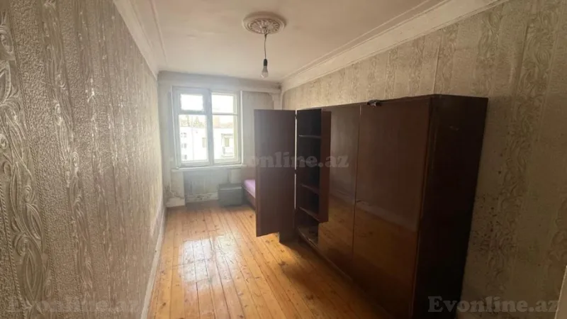 Satılır 2 otaqlı Mənzil Köhnə tikili 50 m² 28 May m. - şəkil 2