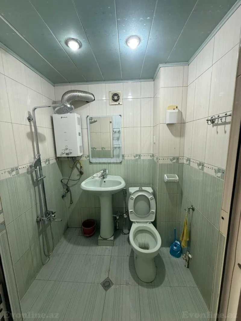 Satılır 2 otaqlı Mənzil Köhnə tikili 50 m² 28 May m. - şəkil 3