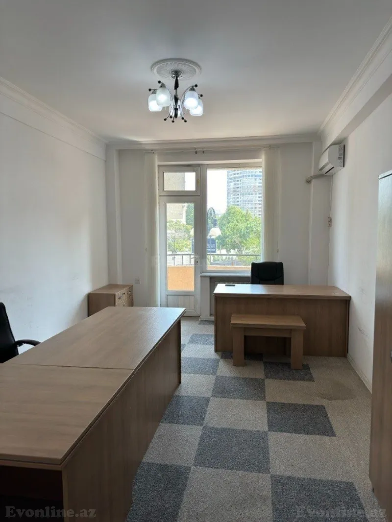 Satılır 4 otaqlı Mənzil Yeni tikili 180 m² İçərişəhər m. - şəkil 14