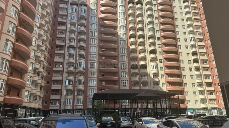 Satılır 3 otaqlı Mənzil Yeni tikili 152 m² Badamdar