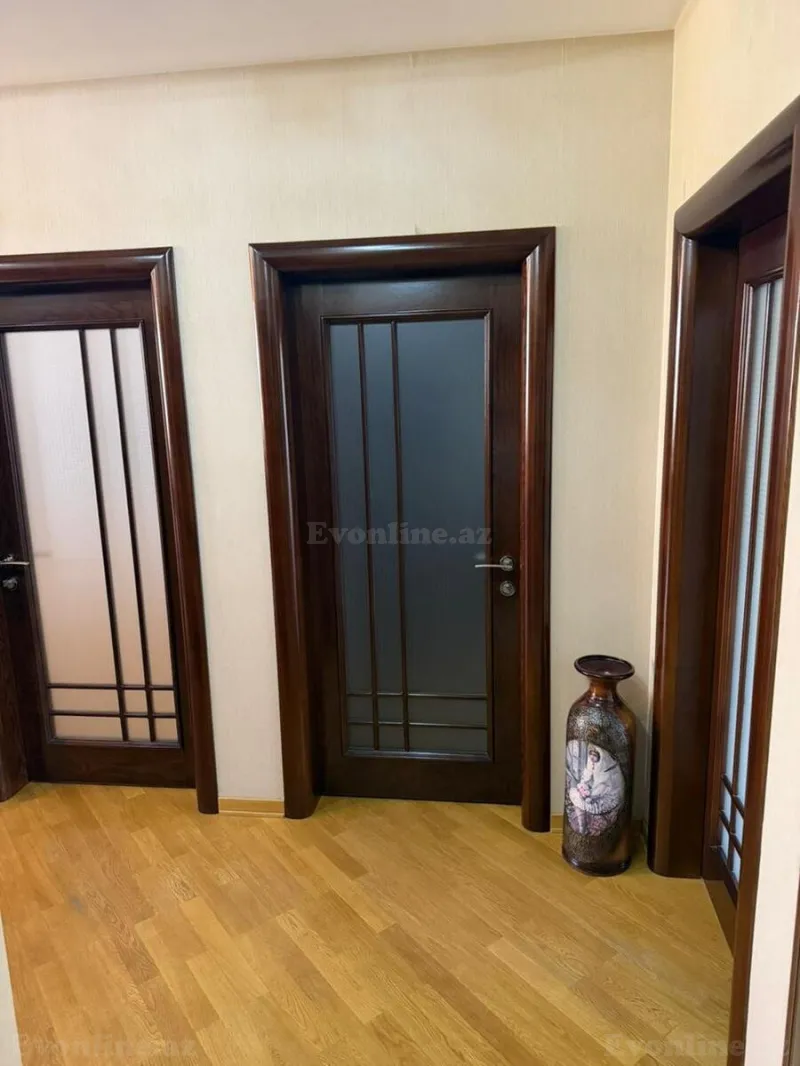 Satılır 3 otaqlı Mənzil Köhnə tikili 80 m² 4-cü mikrorayon - şəkil 8