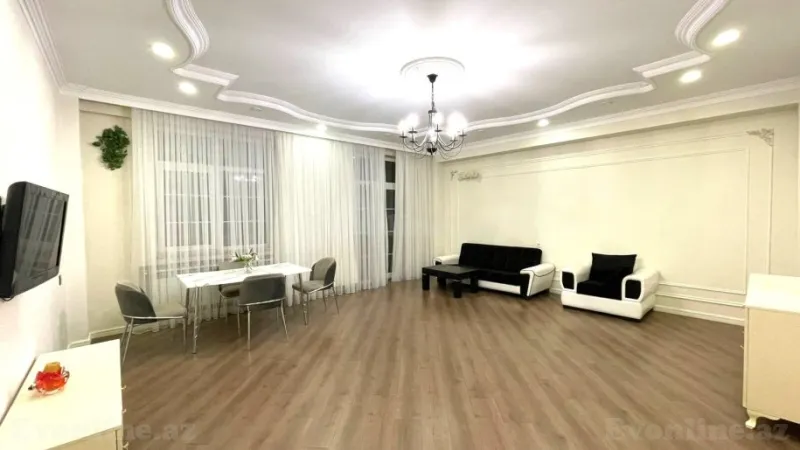 Satılır 3 otaqlı Mənzil Yeni tikili 145 m² Gənclik m.