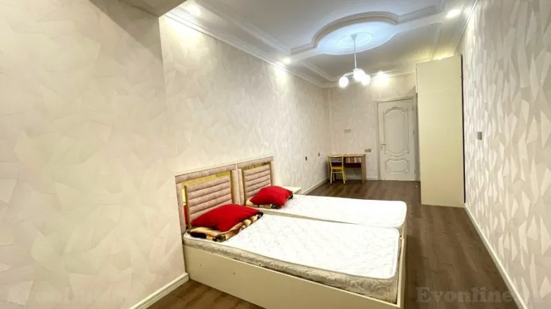 Satılır 3 otaqlı Mənzil Yeni tikili 145 m² Gənclik m. - şəkil 8