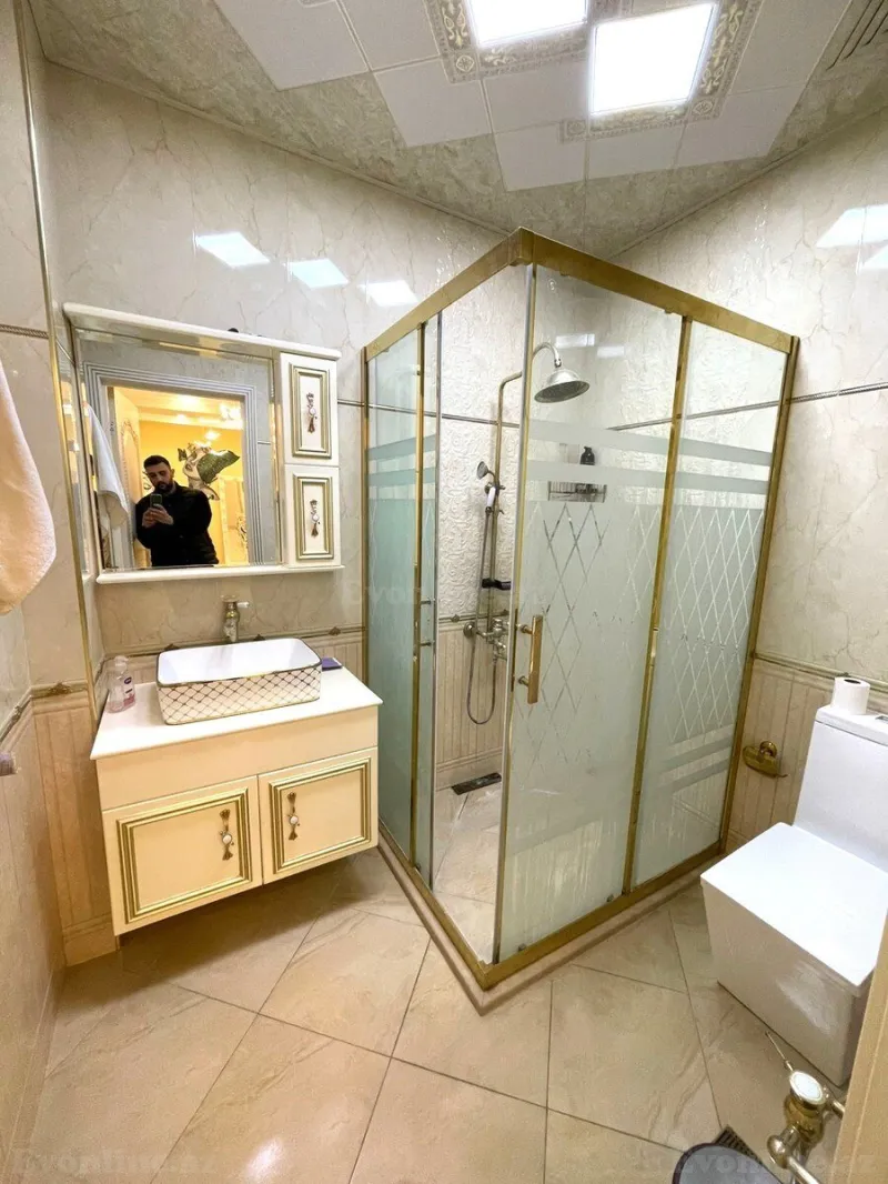 Satılır 3 otaqlı Mənzil Yeni tikili 145 m² Gənclik m. - şəkil 14