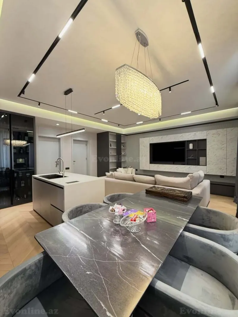 Satılır 3 otaqlı Mənzil Yeni tikili 136 m² Nəsimi r. - şəkil 2