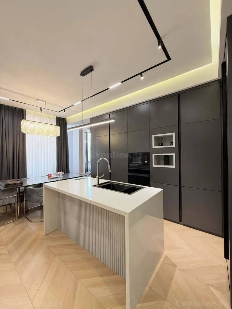 Satılır 3 otaqlı Mənzil Yeni tikili 136 m² Nəsimi r. - şəkil 4