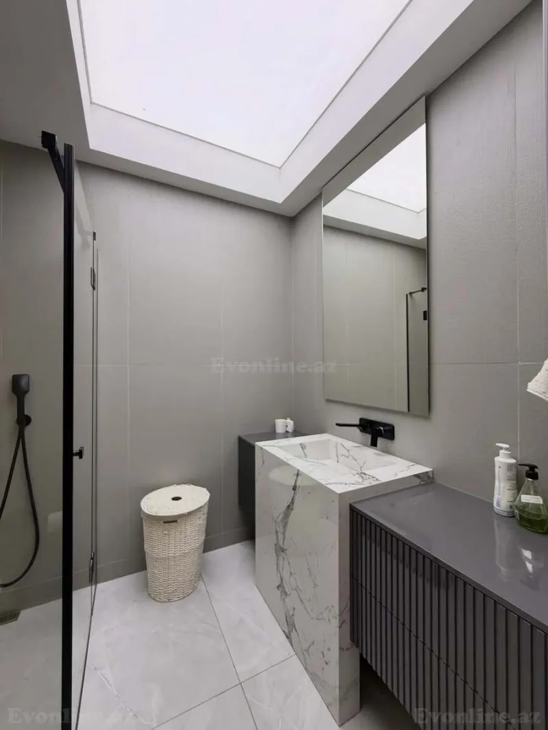 Satılır 3 otaqlı Mənzil Yeni tikili 136 m² Nəsimi r. - şəkil 11