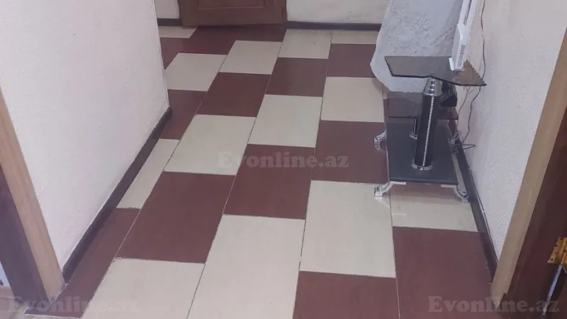 3 otaqlı Mənzil 74 m² Bayıl Satılır