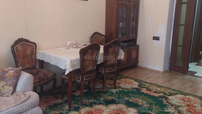 Satılır 3 otaqlı Mənzil Köhnə tikili 74 m² Bayıl - şəkil 4