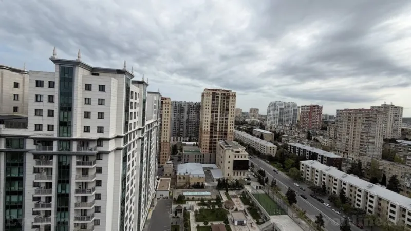 Satılır 3 otaqlı Mənzil Yeni tikili 125 m² Yasamal - şəkil 2