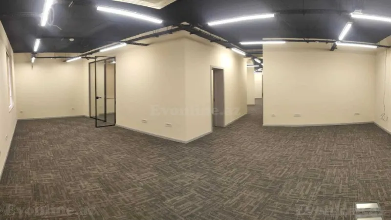 4 otaqlı Ofis 200 m² Nizami m. Kirayə verilir