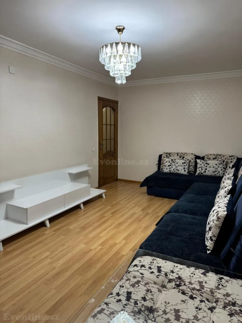 Kirayə verilir 4 otaqlı Mənzil Köhnə tikili 90 m² 8-ci kilometr