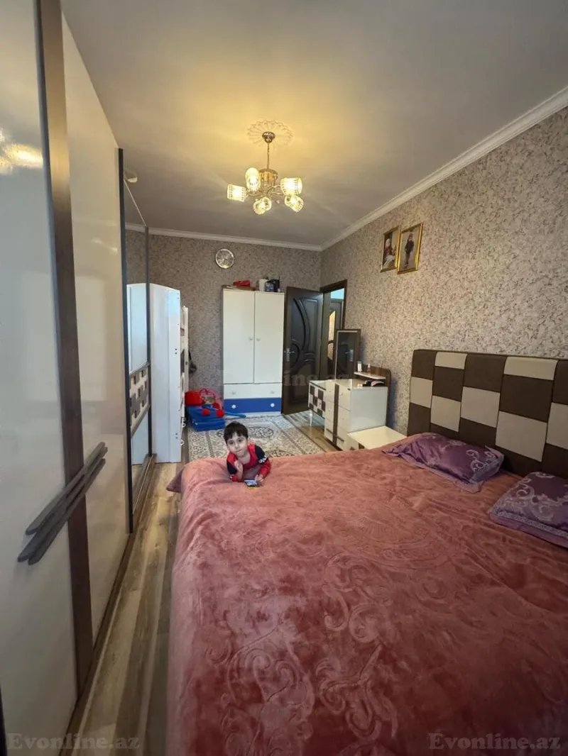 Satılır 2 otaqlı Mənzil Köhnə tikili 65 m² Yeni Yasamal - şəkil 8