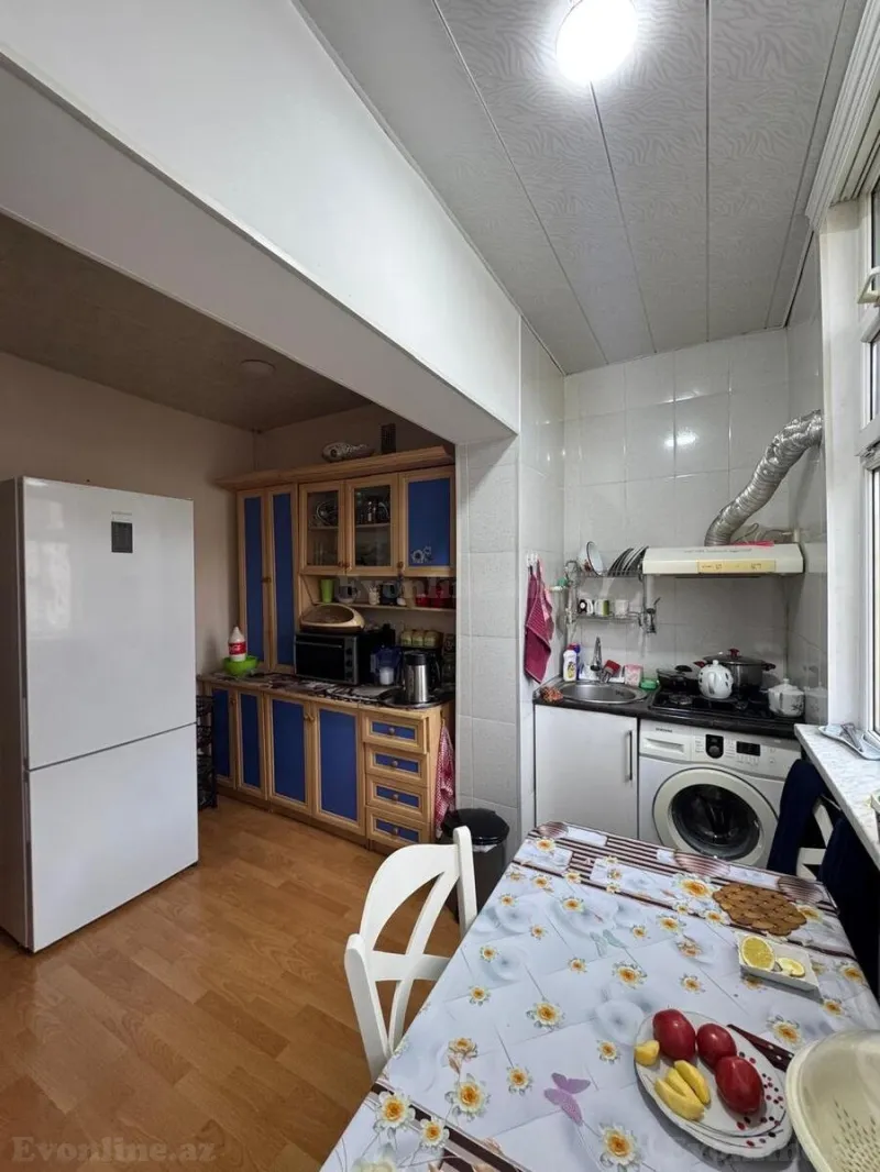 Satılır 4 otaqlı Mənzil Köhnə tikili 100 m² Yeni Yasamal - şəkil 12