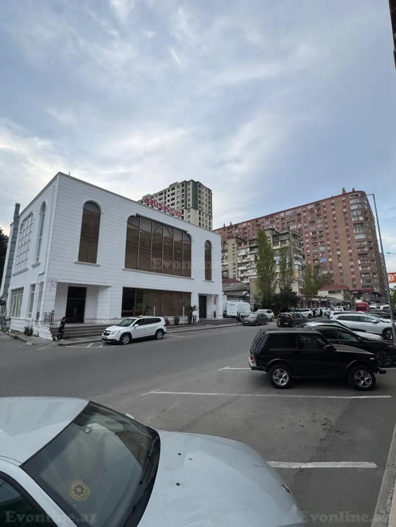 Satılır 4 otaqlı Mənzil Köhnə tikili 100 m² Yeni Yasamal - şəkil 14