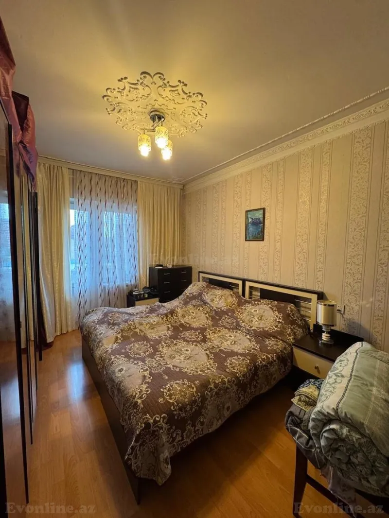 Satılır 4 otaqlı Mənzil Köhnə tikili 100 m² Yeni Yasamal - şəkil 16