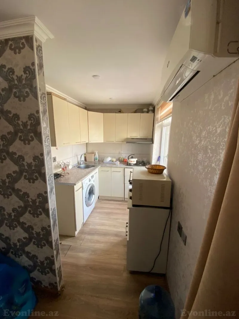 Satılır 3 otaqlı Mənzil Köhnə tikili 75 m² Elmlər Akademiyası m. - şəkil 4