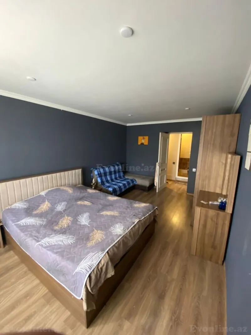 Satılır 3 otaqlı Mənzil Köhnə tikili 75 m² Elmlər Akademiyası m. - şəkil 9